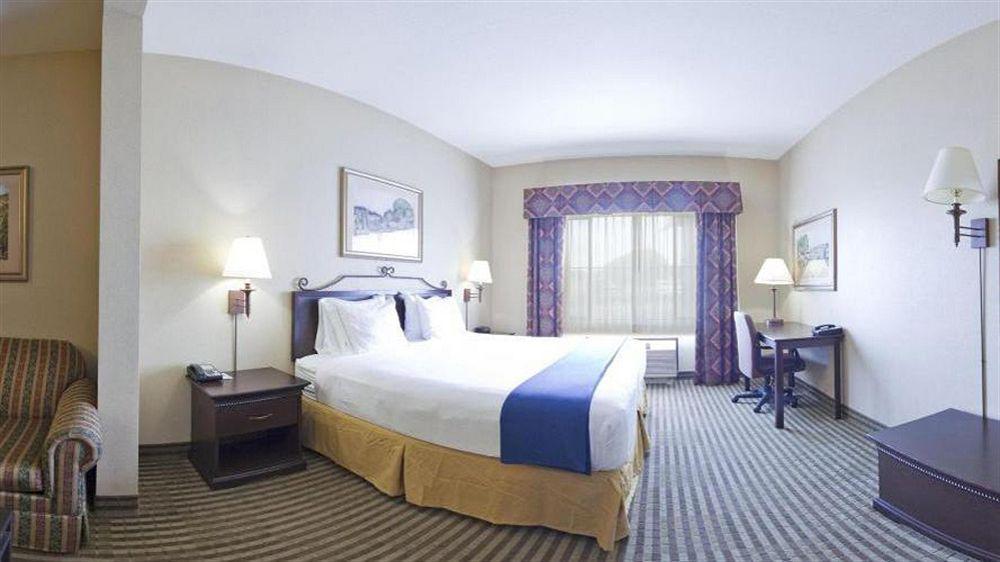 Holiday Inn Express Hotel & Suites Marina By Ihg Εξωτερικό φωτογραφία