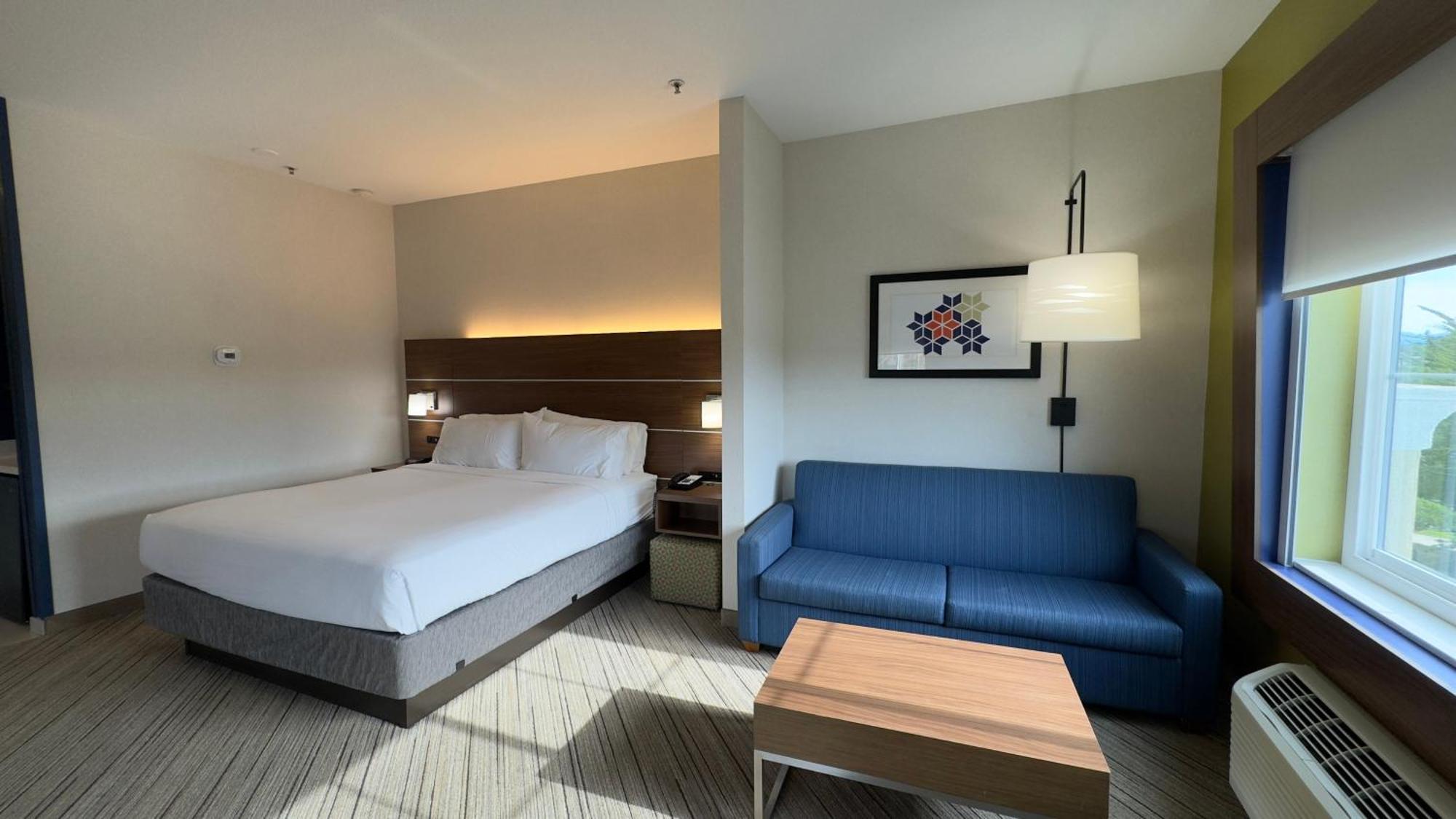 Holiday Inn Express Hotel & Suites Marina By Ihg Εξωτερικό φωτογραφία